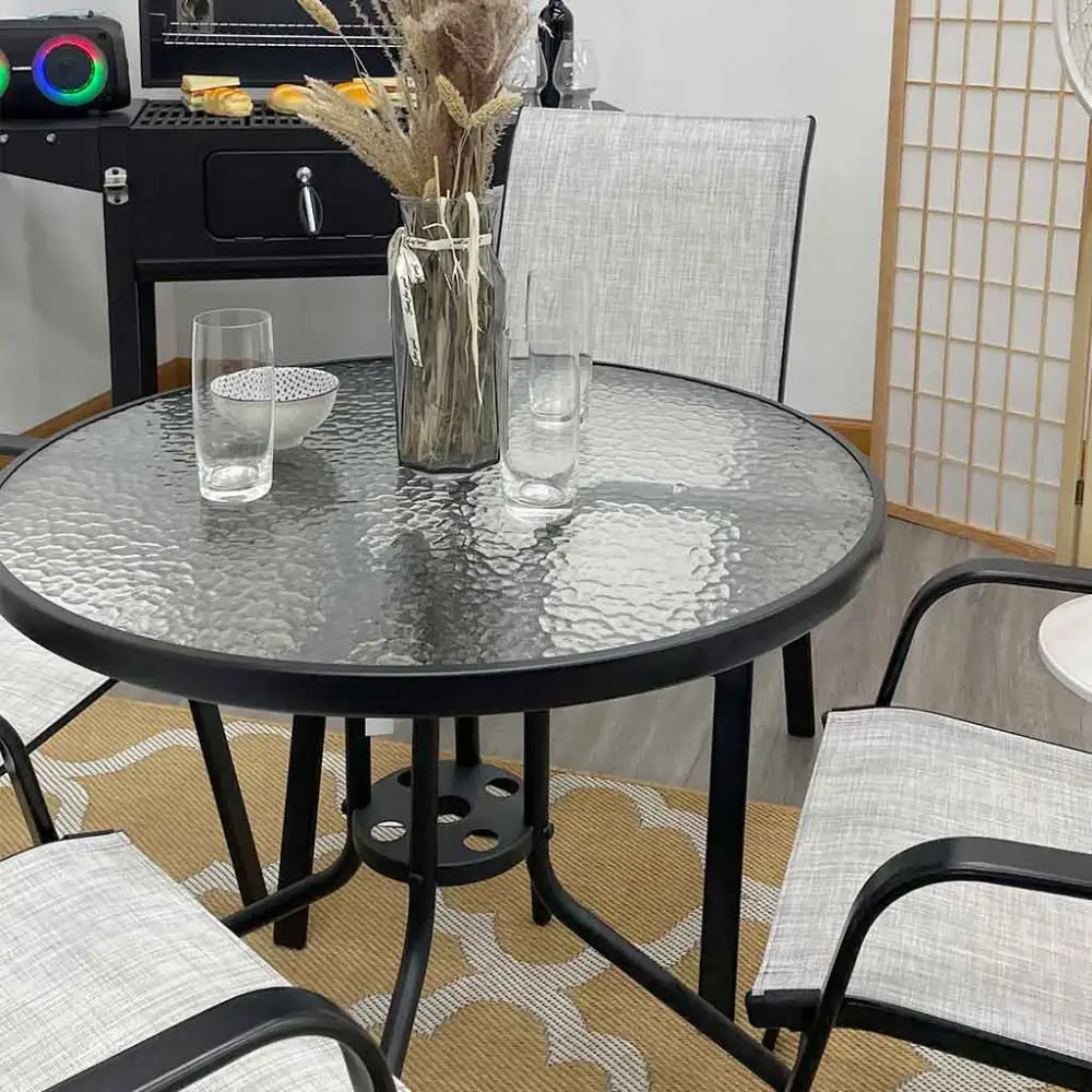 Mesa Redonda de Metal Tokoa en Color Negro con Sobre Vidrio (EX-7146) - Mesas