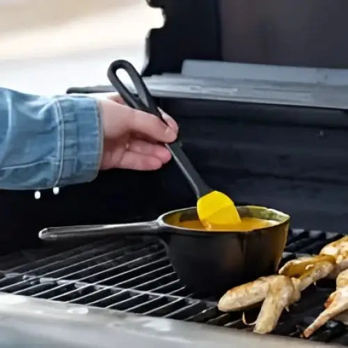 Olla de Hierro Fundido Pre-Sazonada para Asador y horno 1.2 qt Jim Beam (JB0204) - Ollas