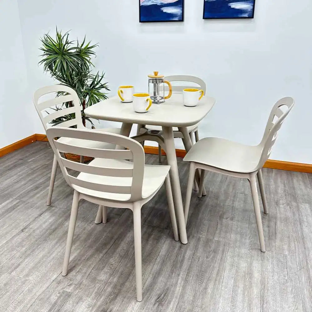 Silla Plástica Color Taupe Tokoa (EX-7173) - Sillas