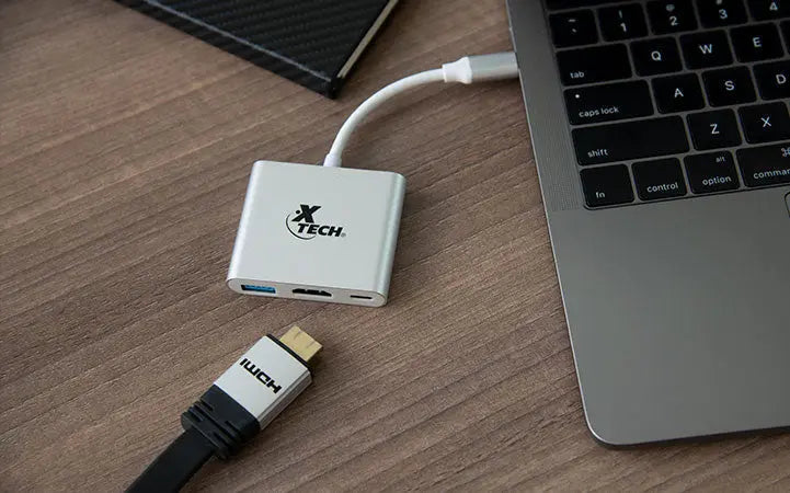 Hub Xtech Multipuerto USB Tipo C 3-en-1 (XTC-565)