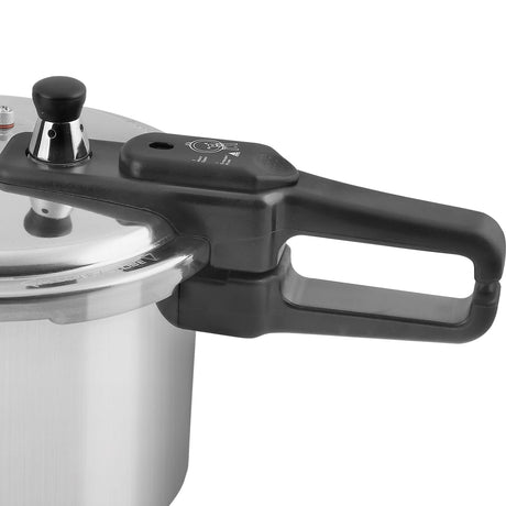 Olla de Presión 5.5 Litros Black+Decker (PC500) yapcr.com Costa Rica