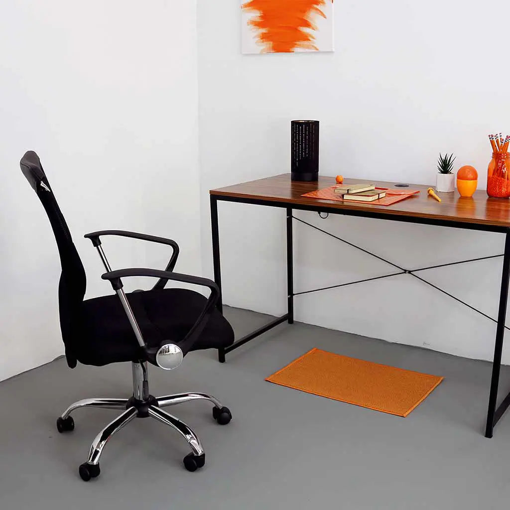 Silla Semi Ejecutiva Malla Negra con Brazos y Respaldo Reclinable Tokoa (OS-DT385) yapcr.com Costa Rica