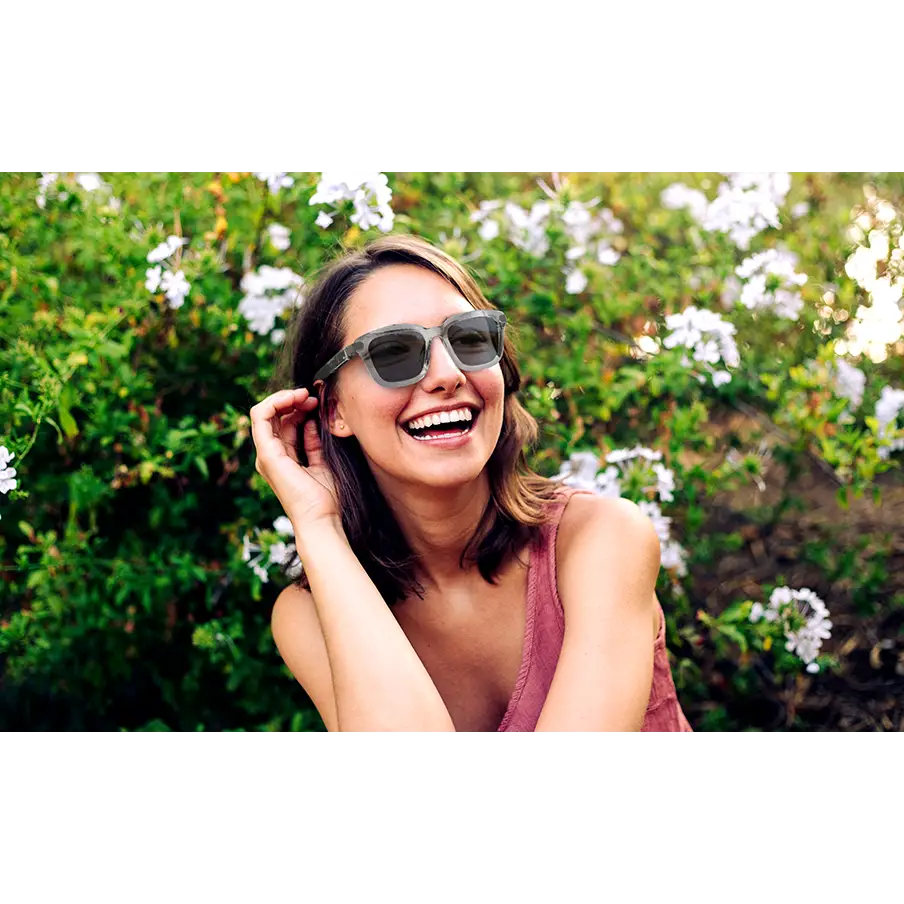 Lentes de Sol con Audio JBL SoundGear Frames Life Style Square Onyx (JBLSNDGEARFMSSONX)
