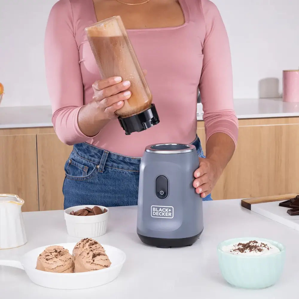 Licuadora Personal Black + Decker 300W Ice Crush (PB2209BD-LA) - Licuadoras