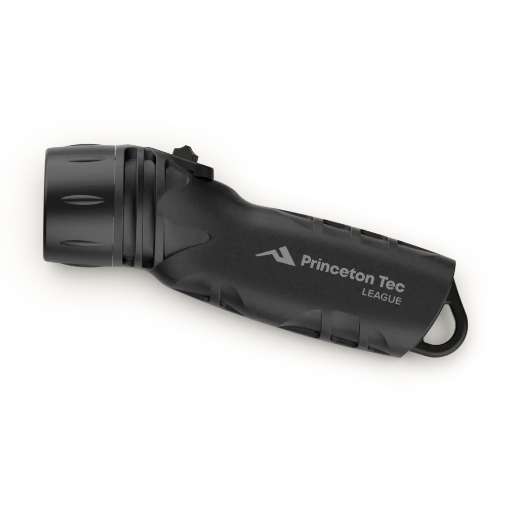 Linterna de Mano Sumergible Princeton Tec 420 Negra (LG4 BK)