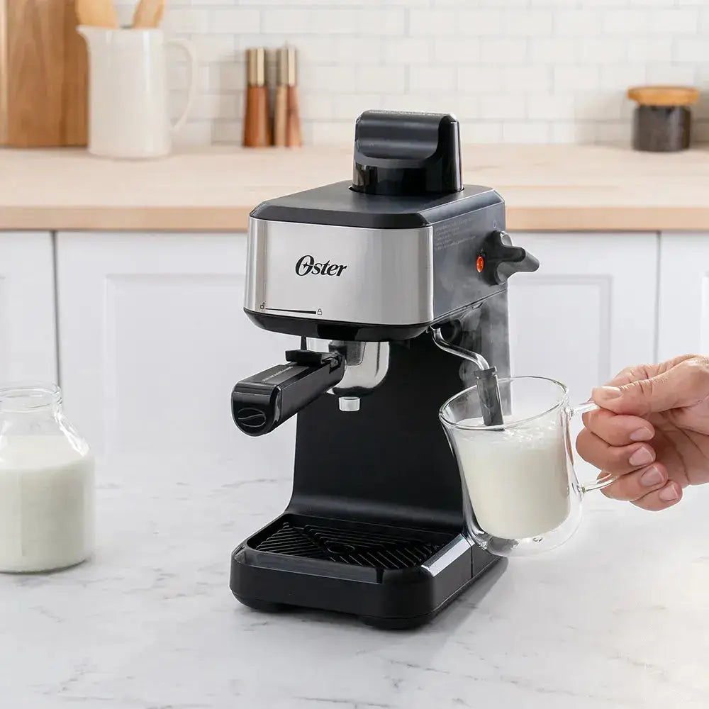 Máquina para Café Espresso y Cappuccino Oster (BVSTEM3300) yapcr.com Costa Rica