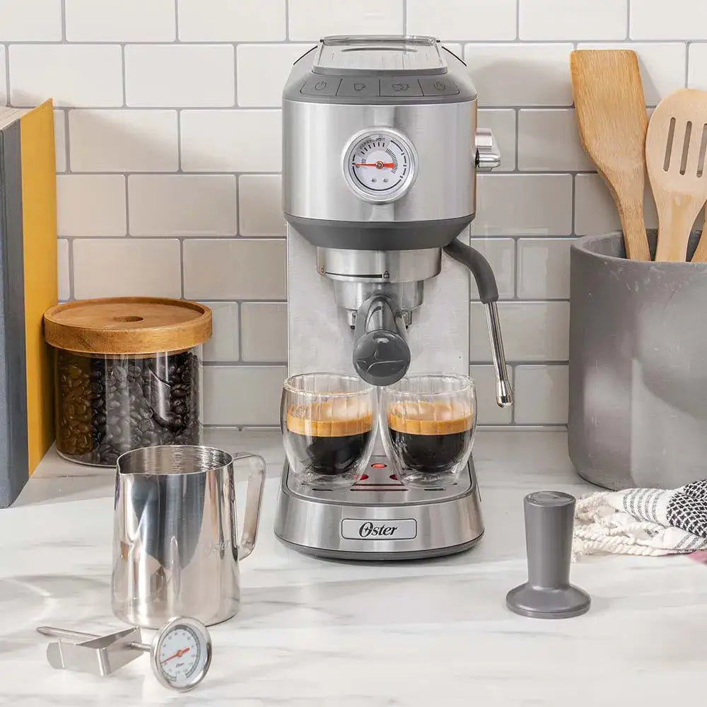 Máquina Compacta para Café Espresso y Capuccino Oster (BVSTEM7200) - Maquinas