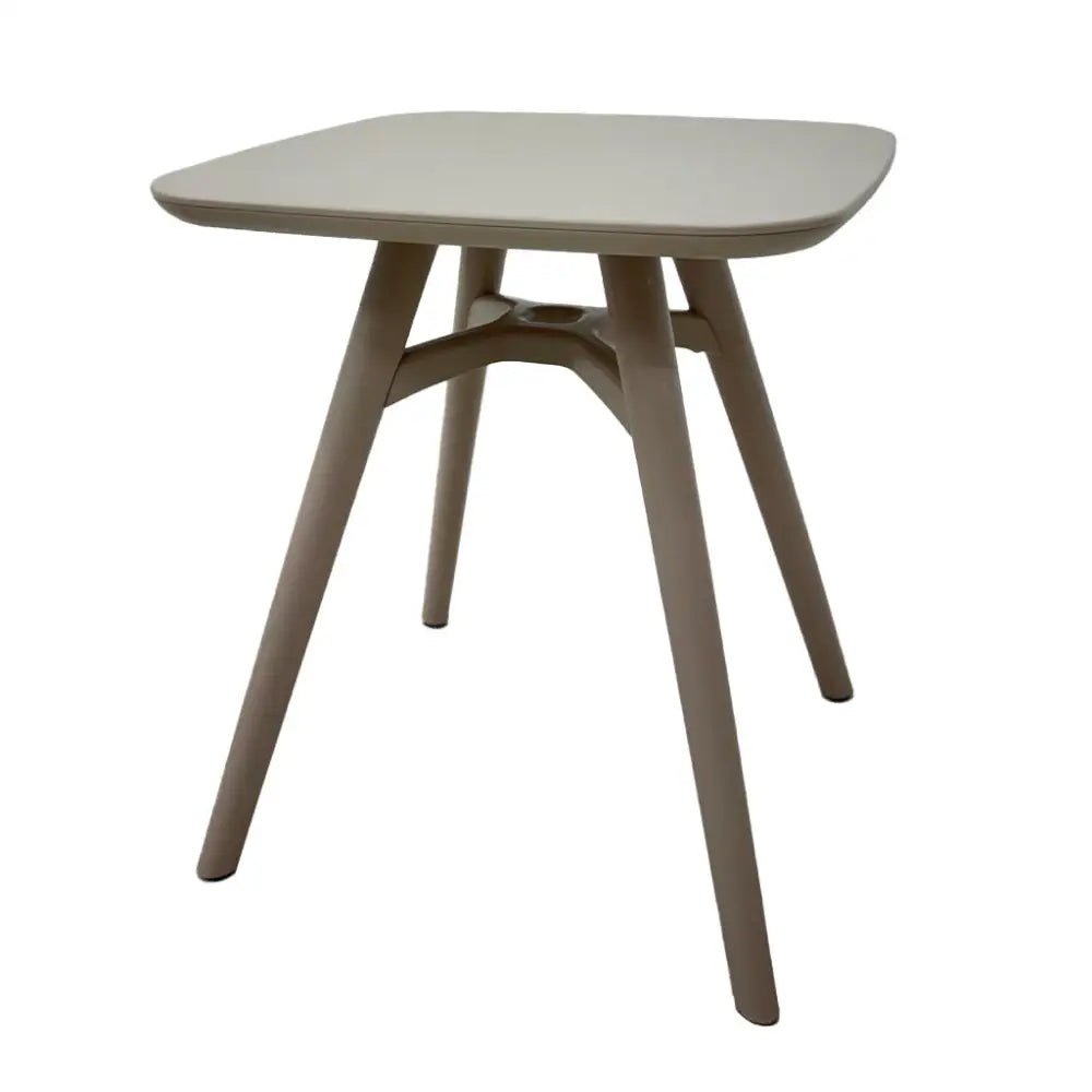 Mesa Cuadrada Plástica Color Taupe Tokoa (EX-7176) - Mesas