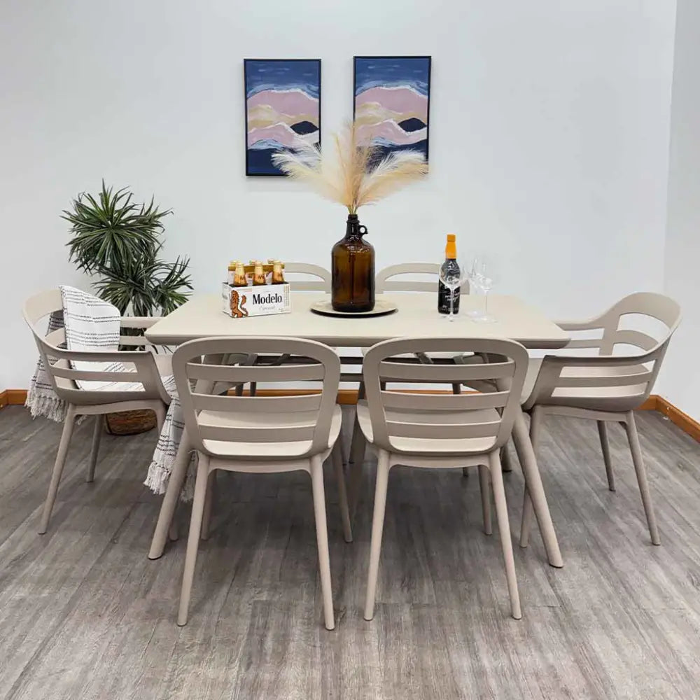 Mesa Rectangular Plástica Color Taupe Tokoa (EX-7175) - Mesas