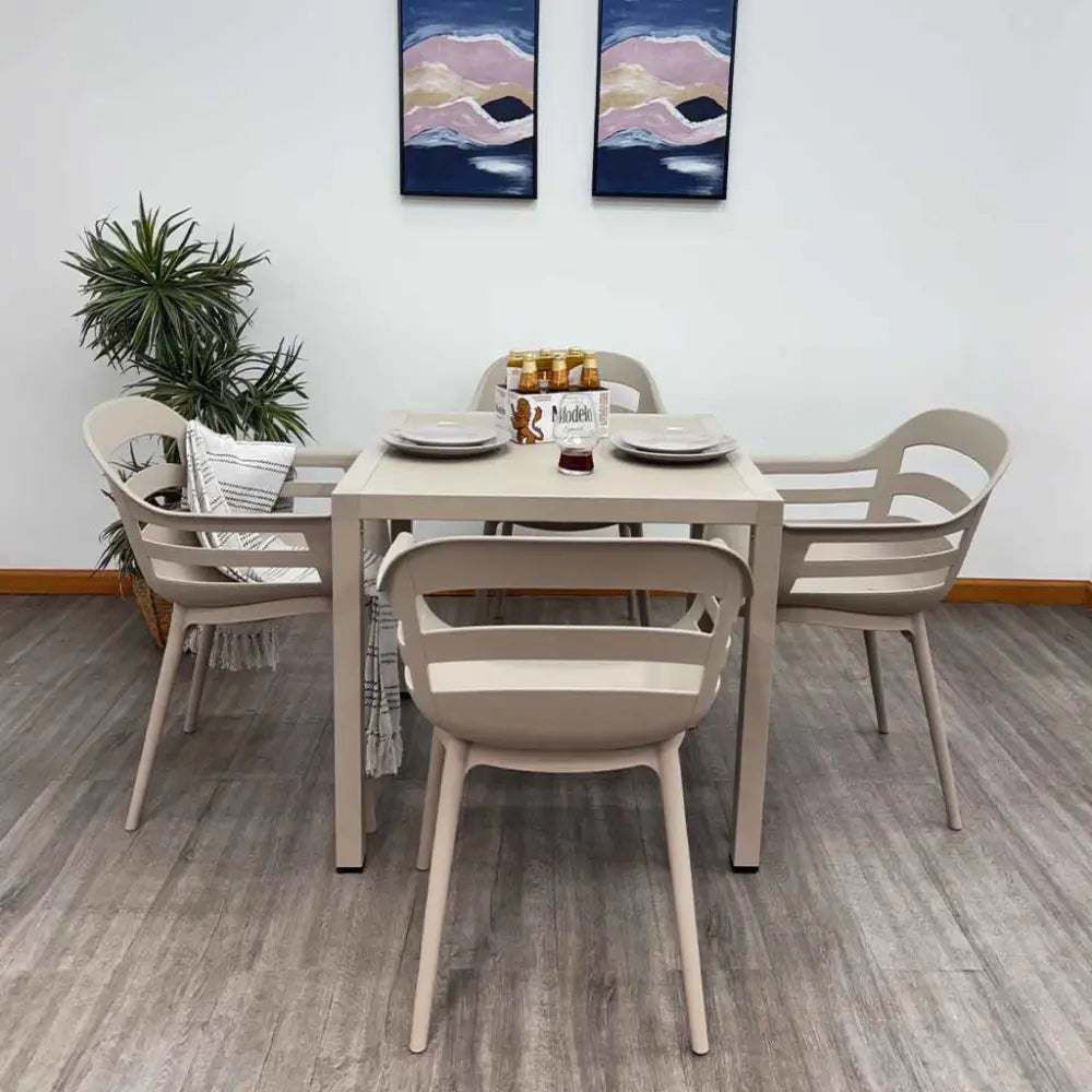 Silla Butaca Plástica Color Taupe Tokoa (EX-7174) - Sillas