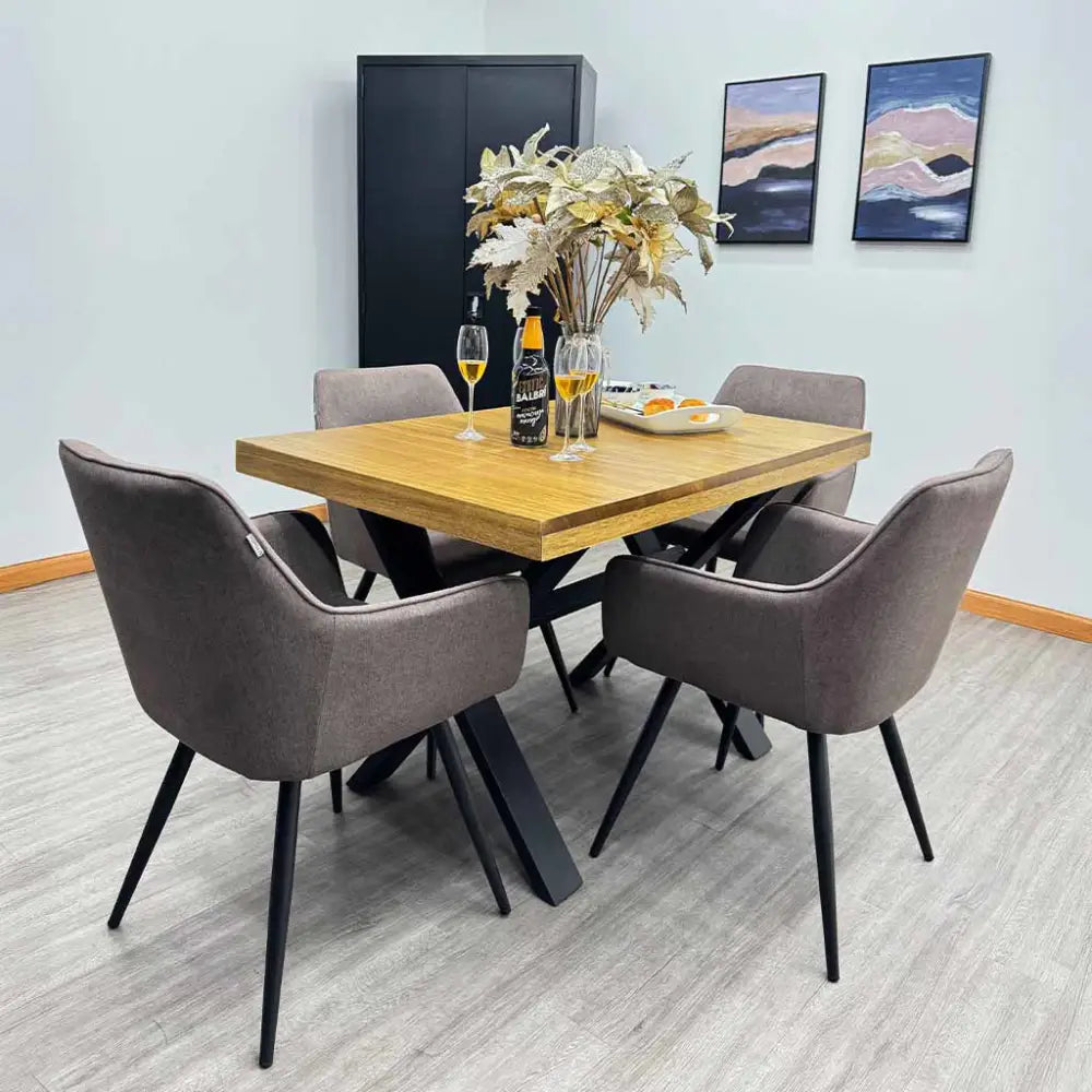 Silla de Comedor con Reposabrazos Tela Lino Café Tokoa (CS-688) - Sillas